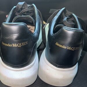Alexander McQUEEN
